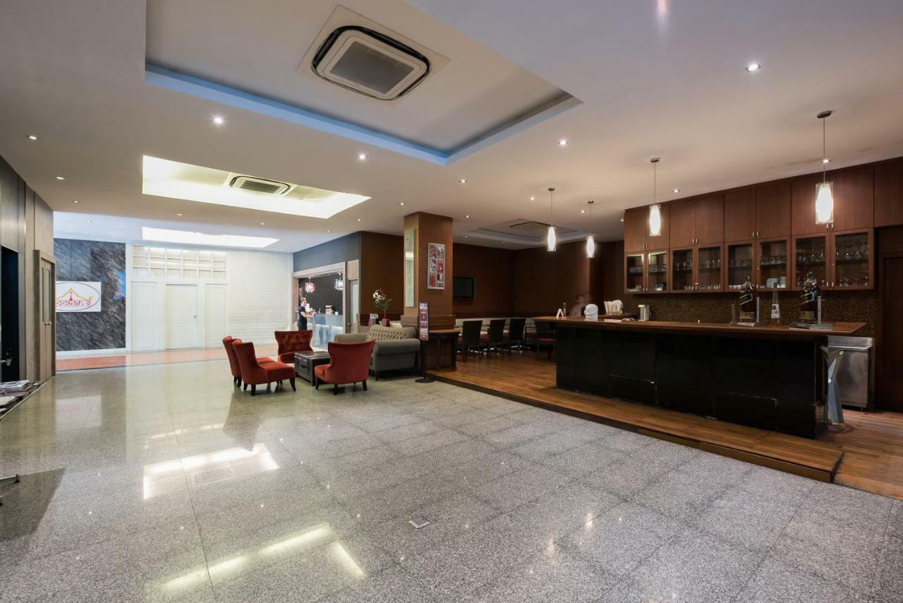 The Euro Grande Hotel Bangkok Exterior foto